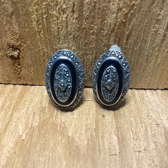 None Jewelry - Vintage SS marcasite gemstone earrings.